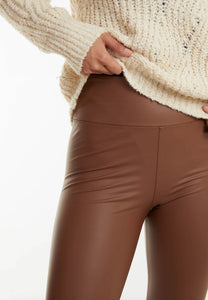 LEATHER LOOK LEGGINGS - TOBACCO