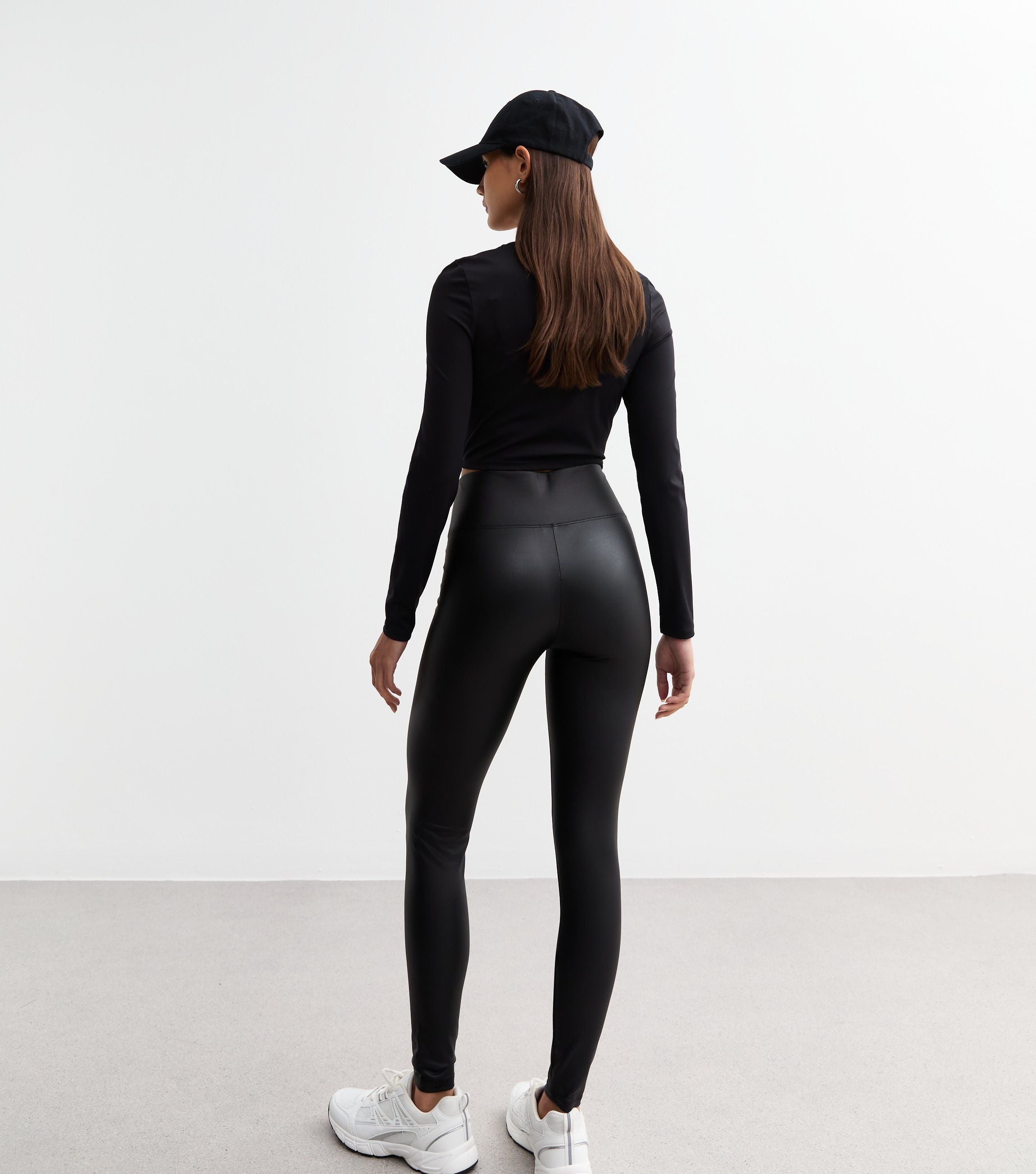 LEATHER LOOK LEGGINGS - BLACK